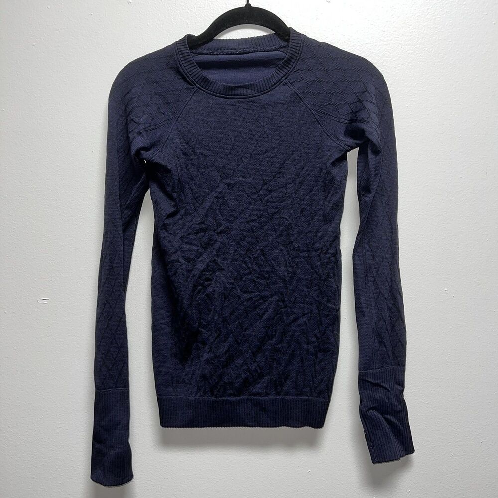 LULULEMON Rest Less Pullover women's size 4 Midnight Navy with thumb holes